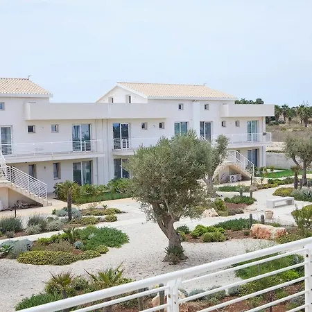 Loft Marzamemi Borgo 84 Apartment *